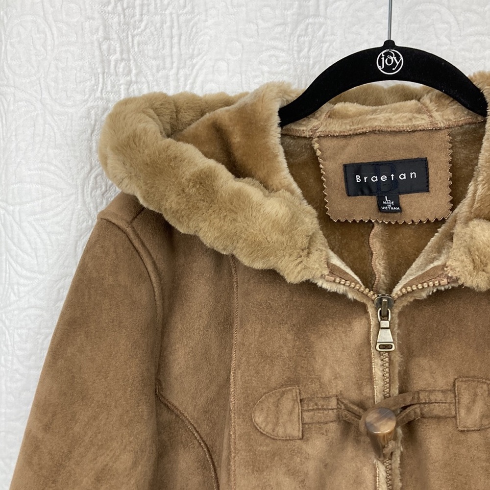 Braetan Women’s Tan Faux Shearling Toggle Coat sz Large - Picture 3 of 14